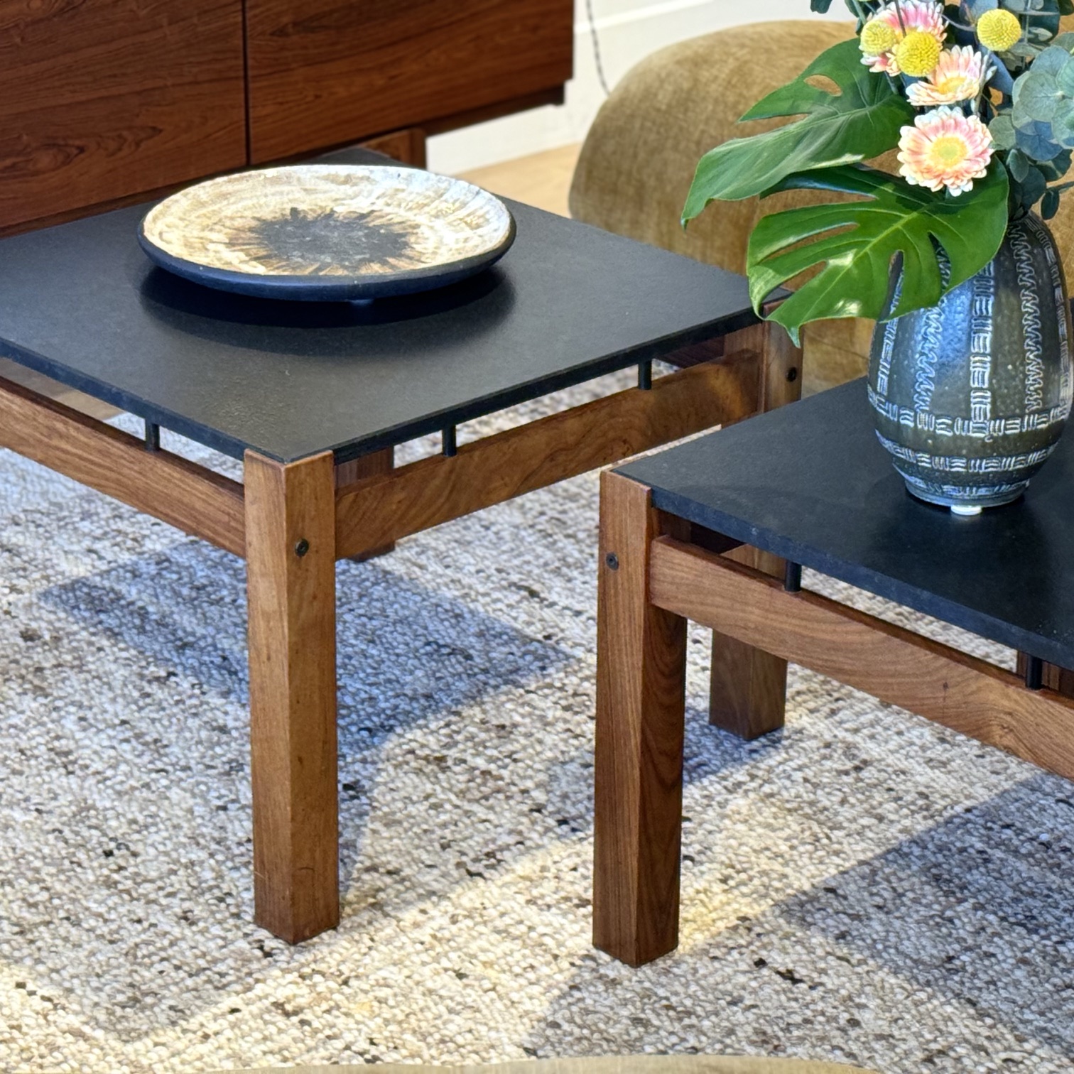 Paire de tables palissandre - Pièce Unique