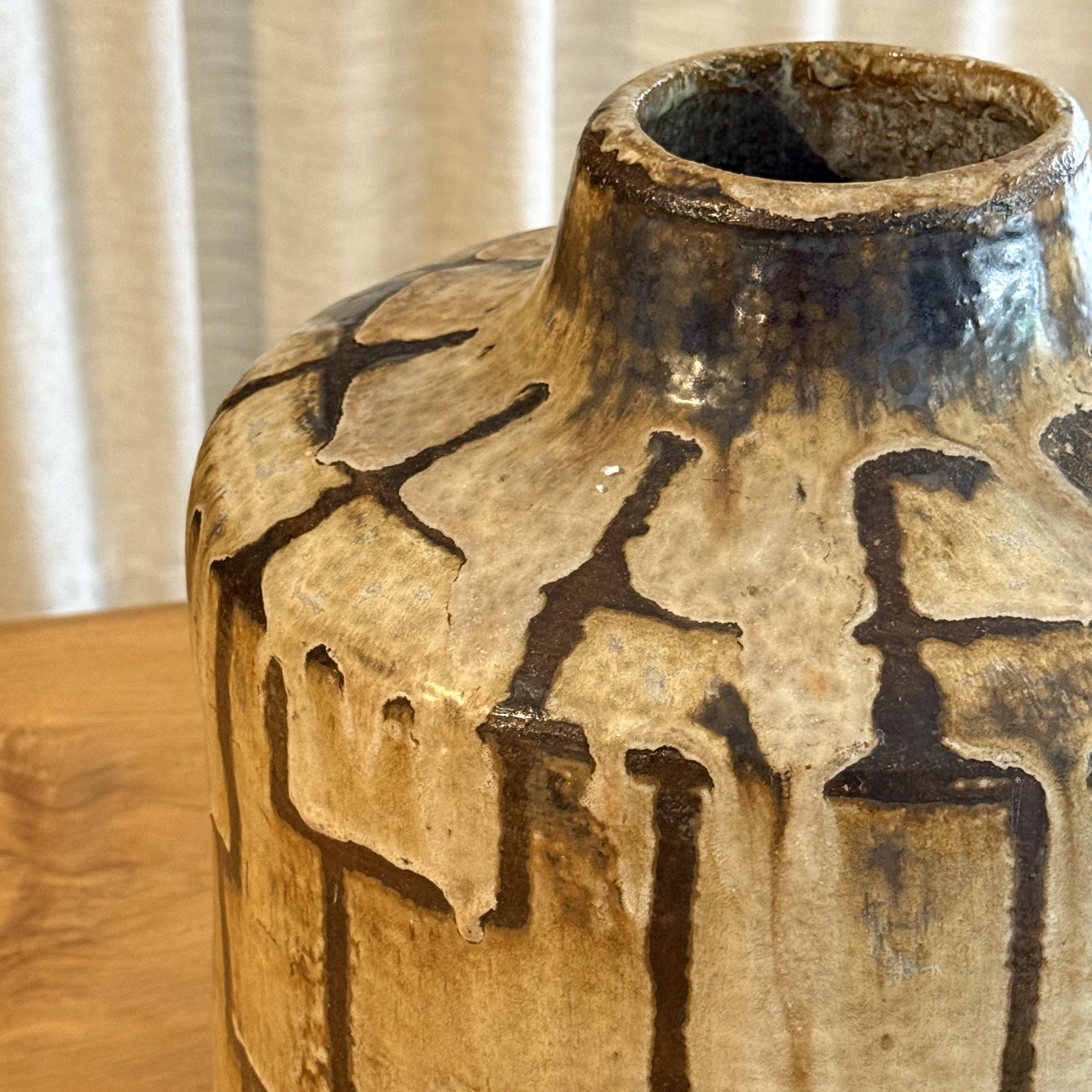 Vase ancien ocre - Pièce Unique