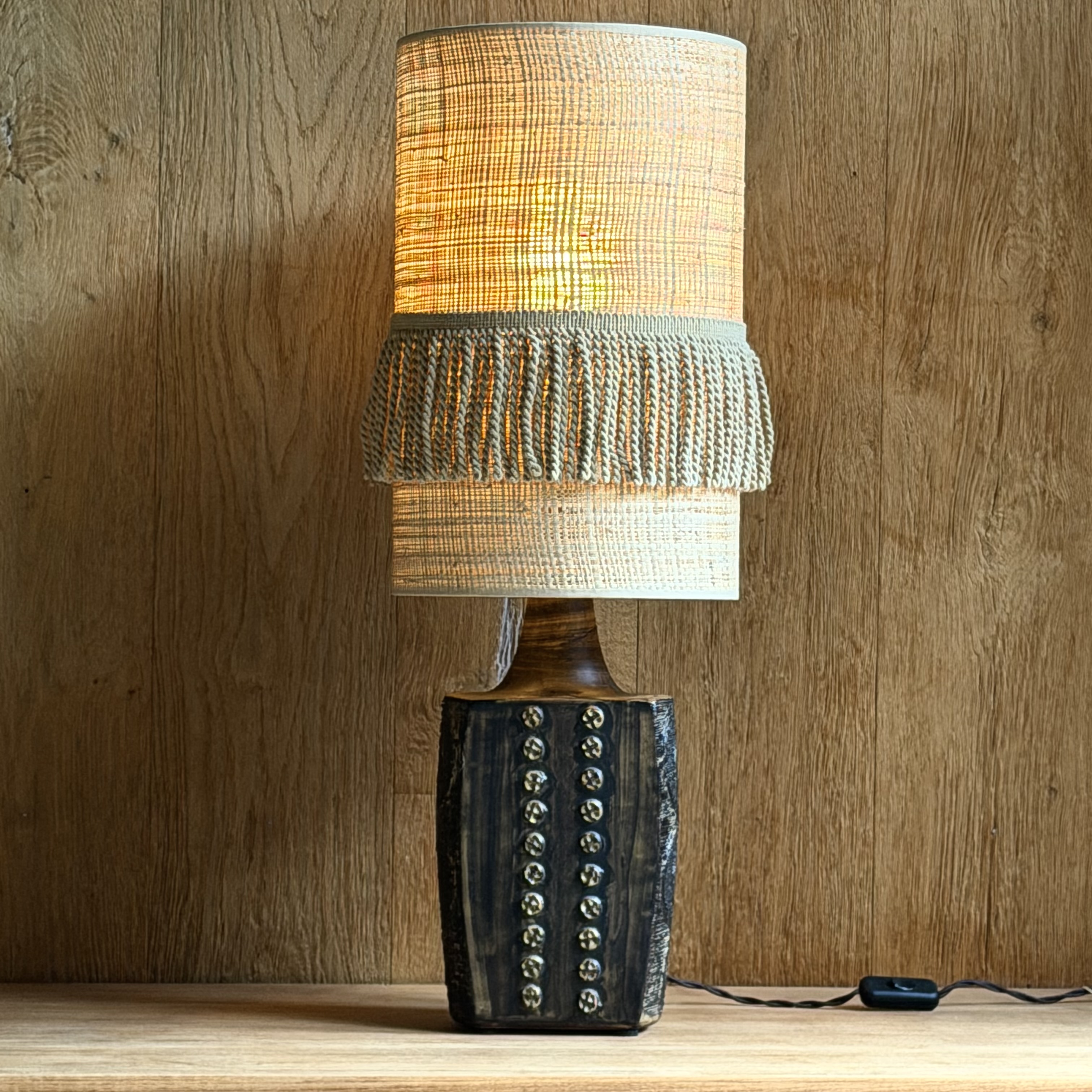 Lampe mi franges pied design céramique - Pièce...